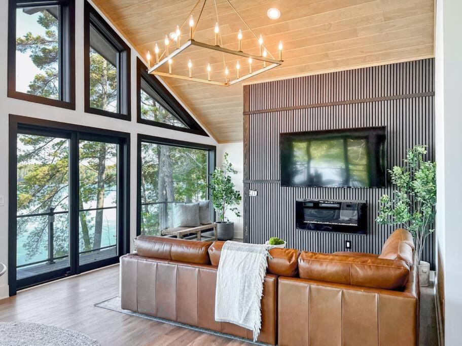 Leo'S Bear Lake Hideaway Kalkaska Ngoại thất bức ảnh